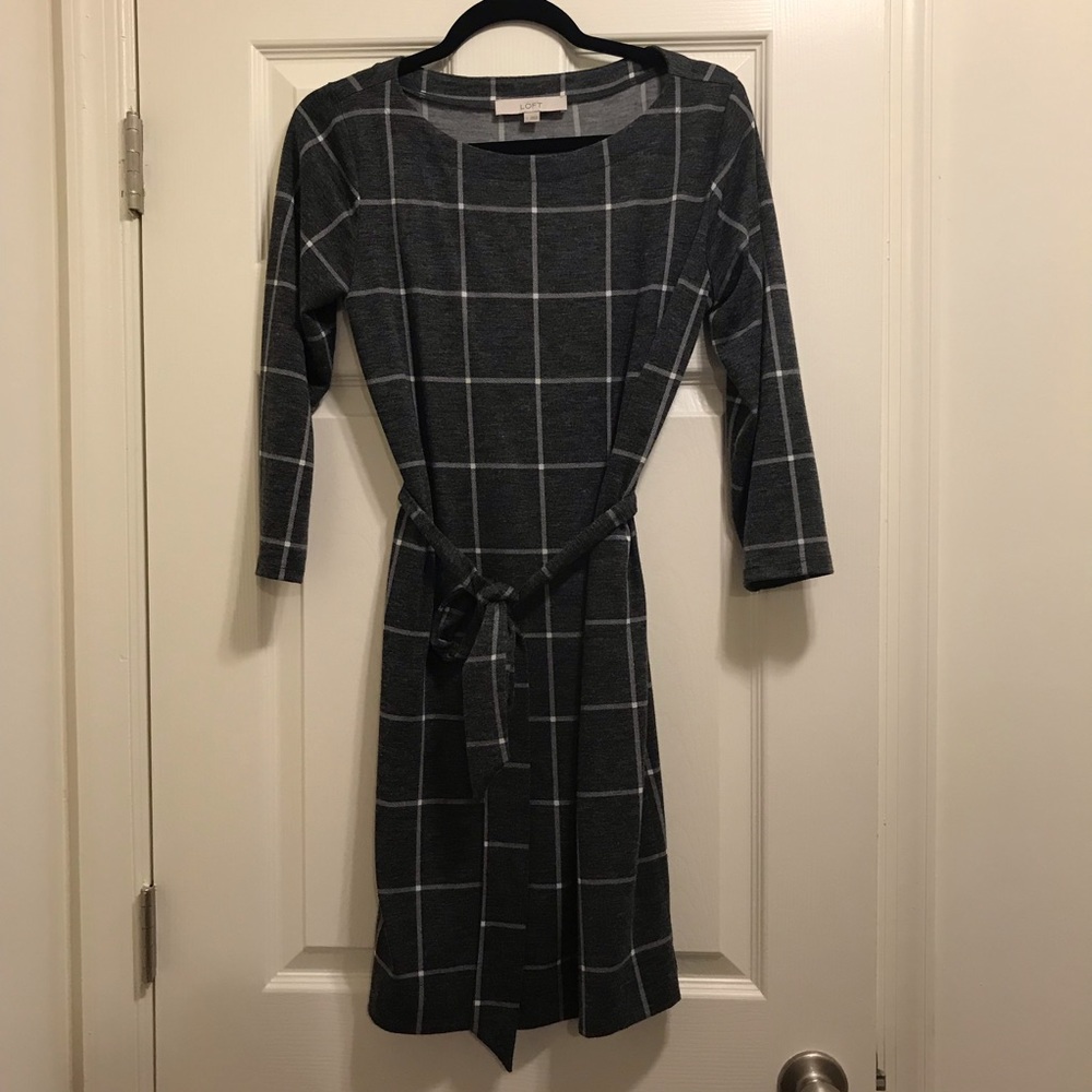 Loft 3/4 Sleeve Crew Neck Grey Plaid Dress
